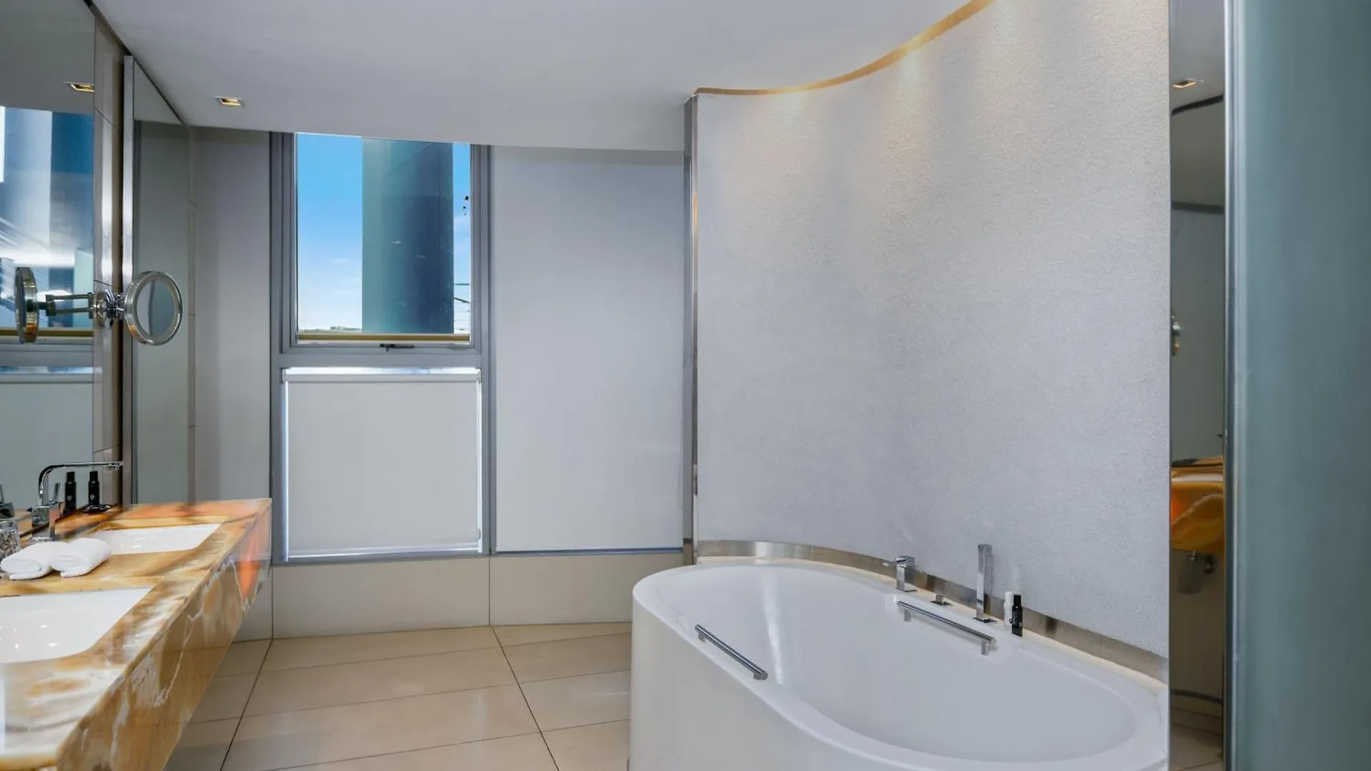 The Capital 15 On Orange Hotel & Spa Cape Town