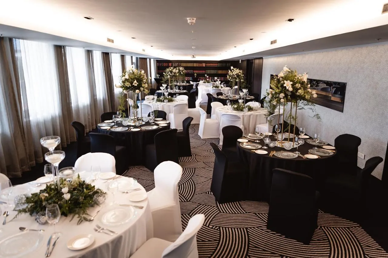 The Capital 15 On Orange Hotel & Spa Cape Town Güney Afrika